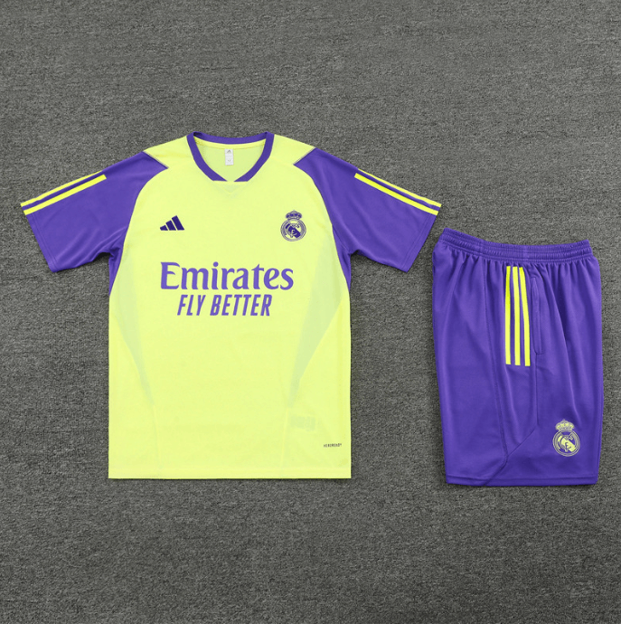 Conjunto Real Madrid Treino Bermuda e Camisa Amarela 2023/24