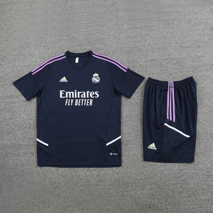 Conjunto Real Madrid de Treino Bermuda e Camisa Azul Escuro 2022/23