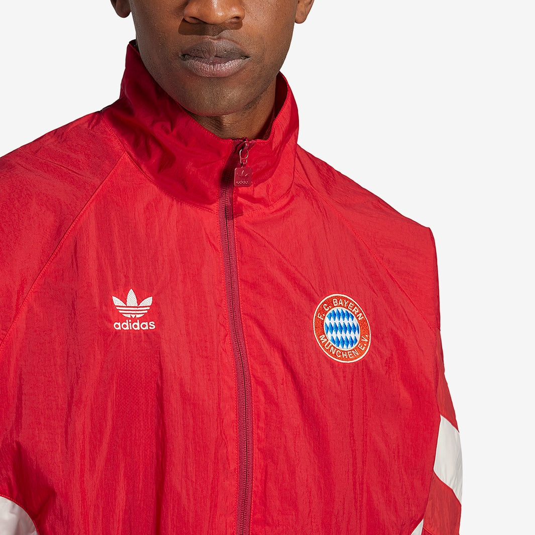 Jaqueta Adidas Originals Bayern de Munique 2024/25