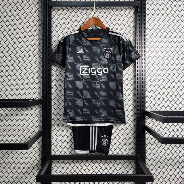 Kit Infantil Ajax lll 23/24