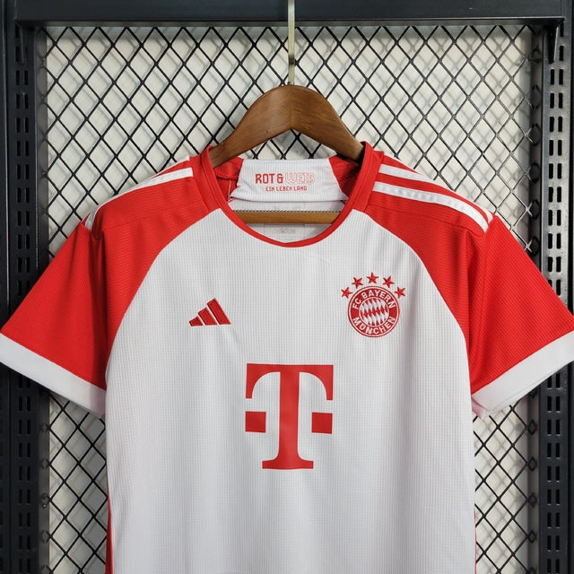 Kit Infantil Bayern de Munique Home 23/24