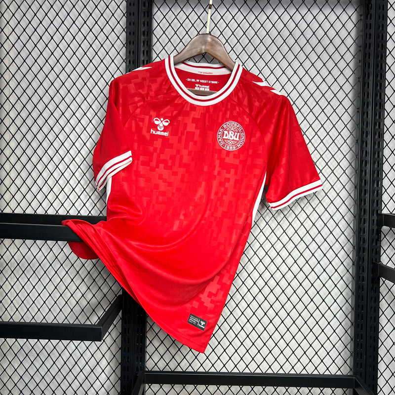 Camisa Da Dinamarca Versão Torcedor Titular 2024