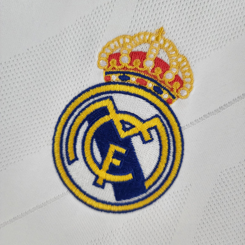 Camisa Retrô do Real Madrid 2017/18 Home