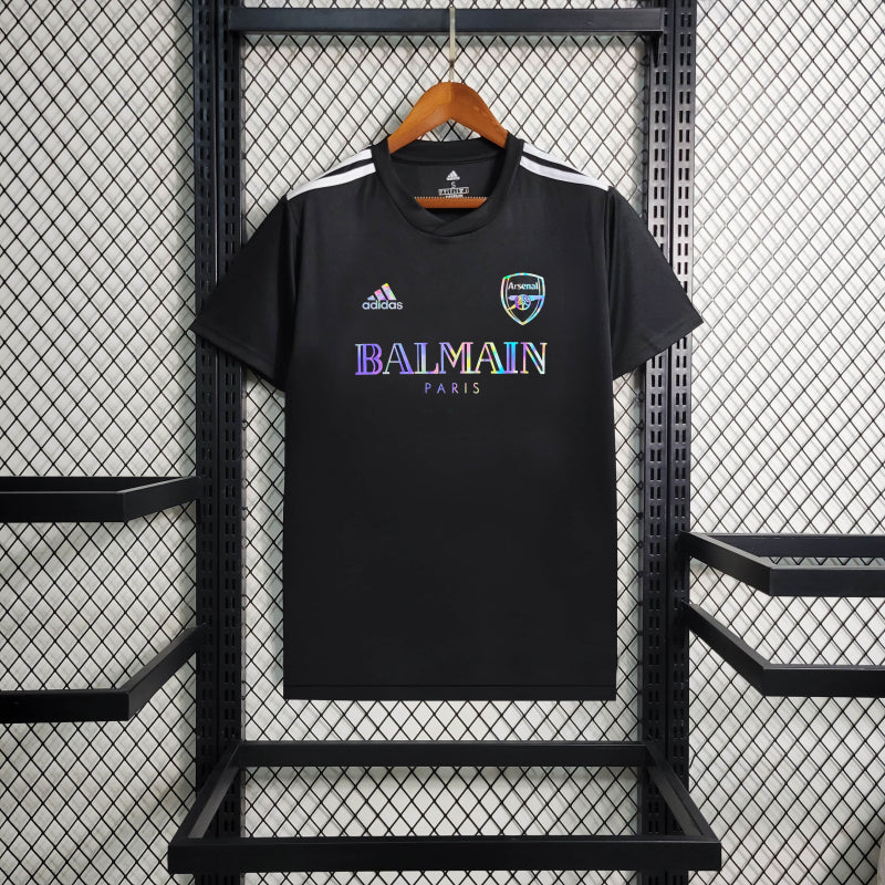 Camisa do Arsenal edição especial Balmain