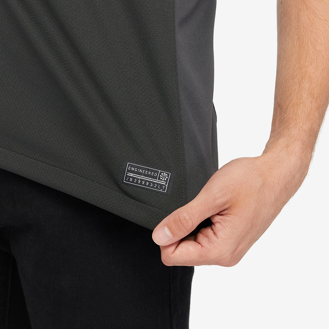 Camisa Nike Liverpool FC 2024/25 II Torcedor