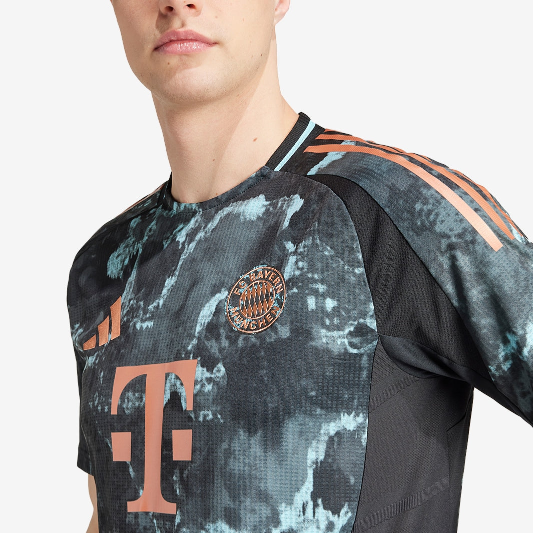 Camisa Adidas Bayern de Munique 2024/25 II Jogador