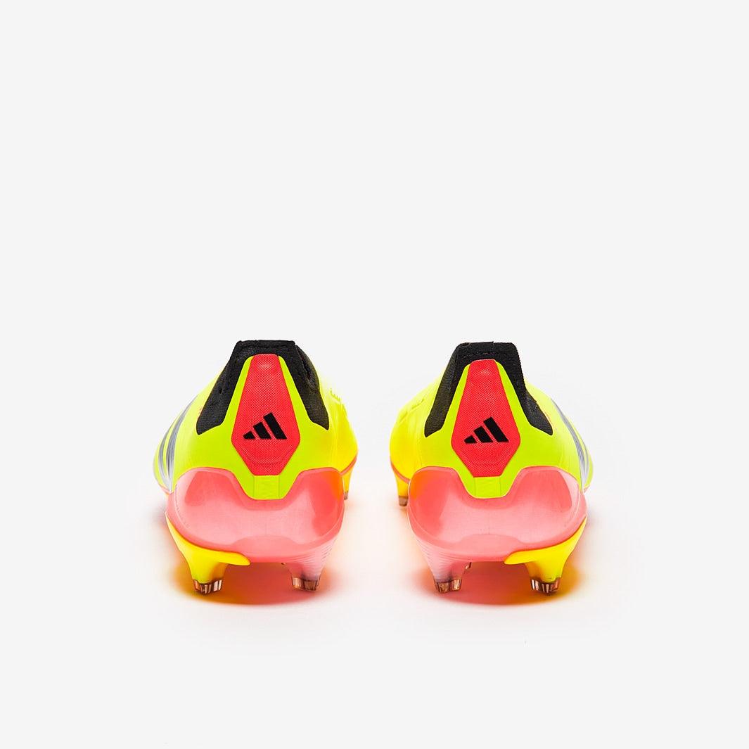 Chuteira Sem Cadarços Adidas Predator Elite Campo