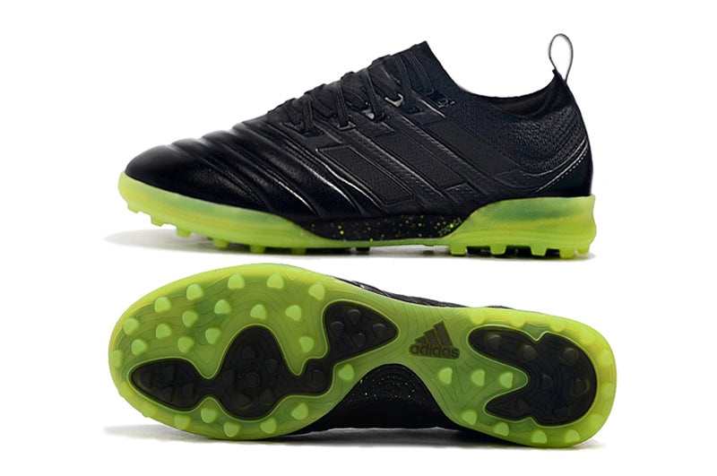 Chuteira Adidas Copa Society