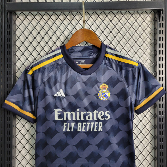 Kit Infantil Real Madrid Away 23/24