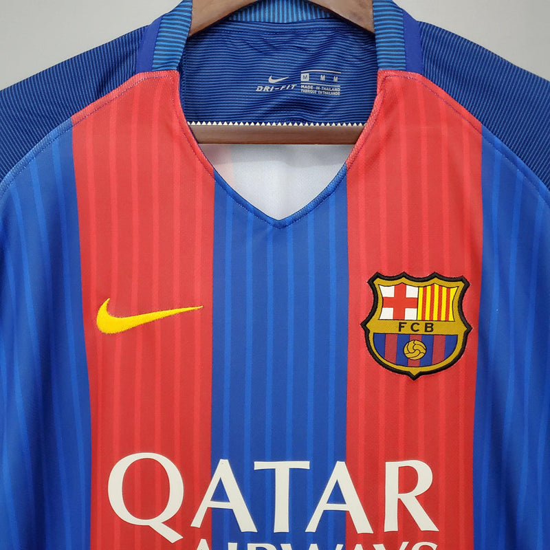 Camisa Retrô do Barcelona 2016/17 Home