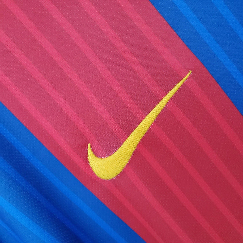 Camisa Retrô do Barcelona 2016/17 Home