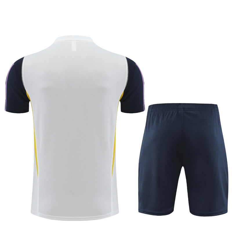 Conjunto Real Madrid Treino Bermuda e Camisa Branca 2023/24