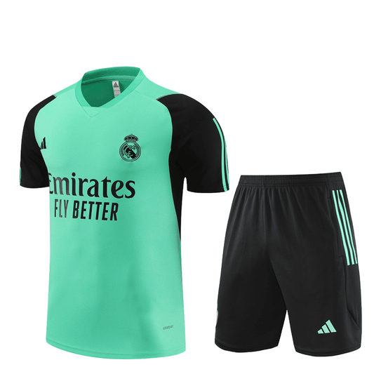 Conjunto Real Madrid Treino Bermuda e Camisa Verde 2023/24