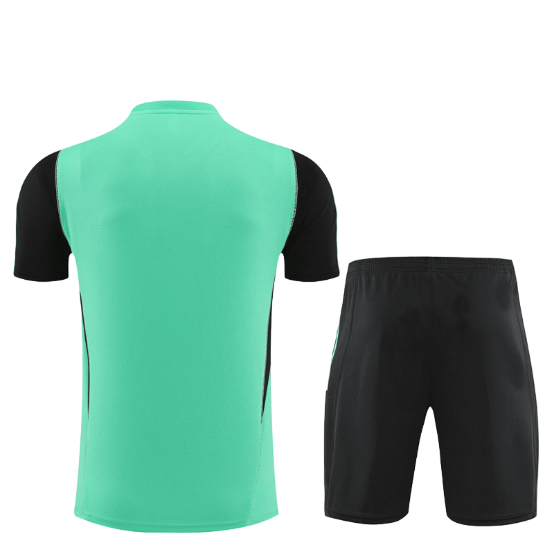 Conjunto Real Madrid Treino Bermuda e Camisa Verde 2023/24