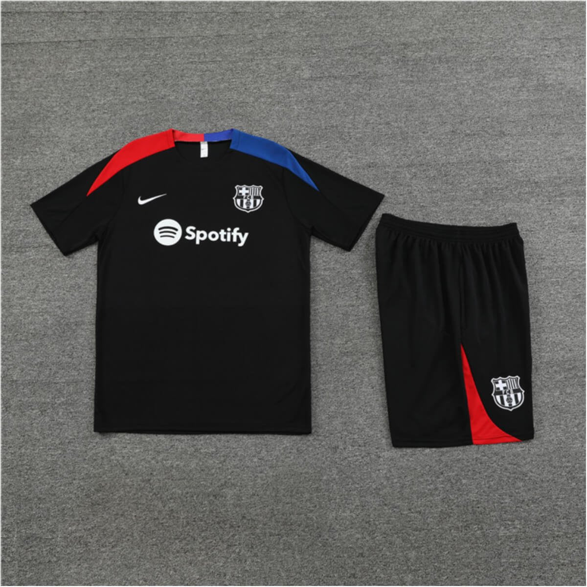 Conjunto Barcelona Treino Camisa e Short Preto 2024/25