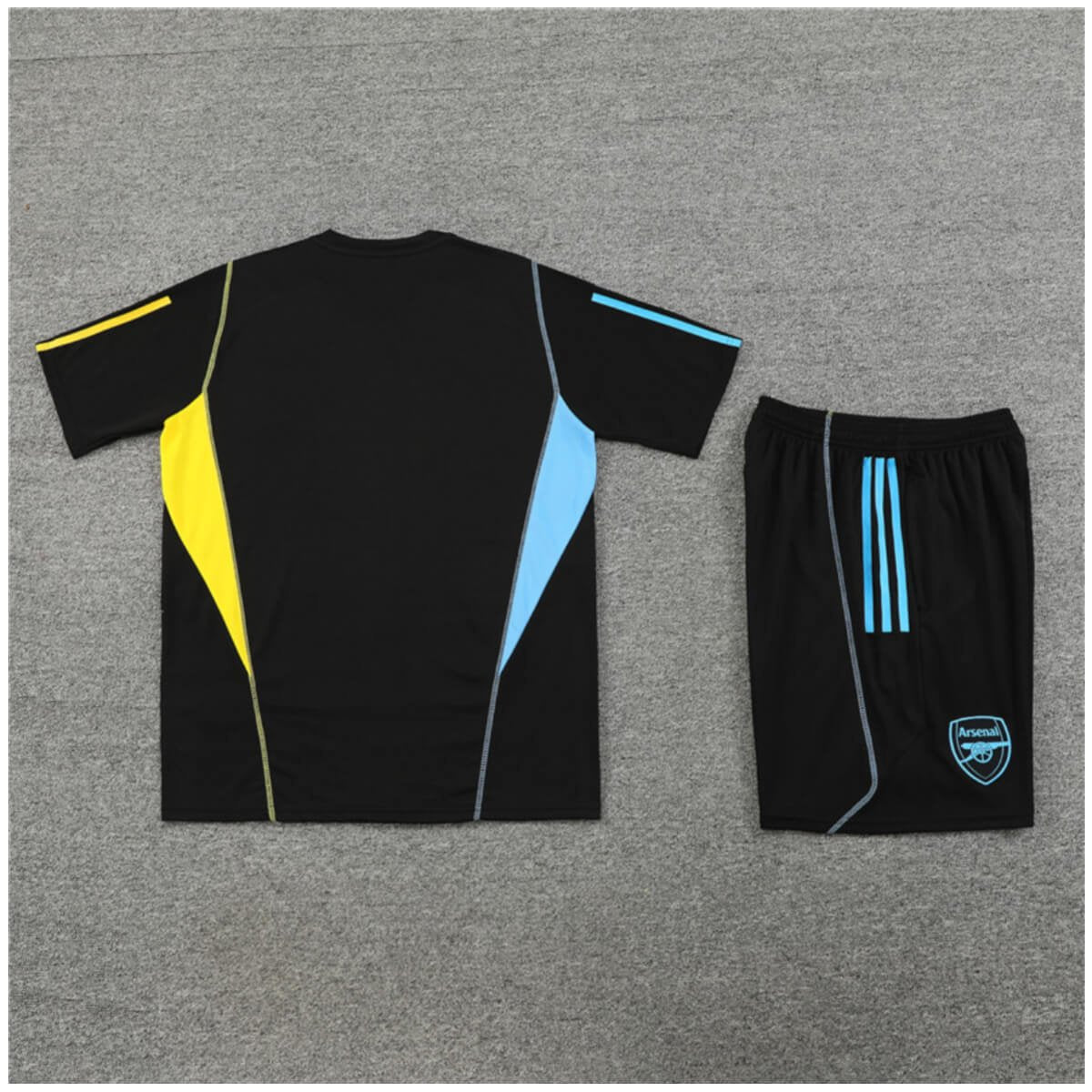 Conjunto Arsenal Treino Camisa e Short Preta 2023/24