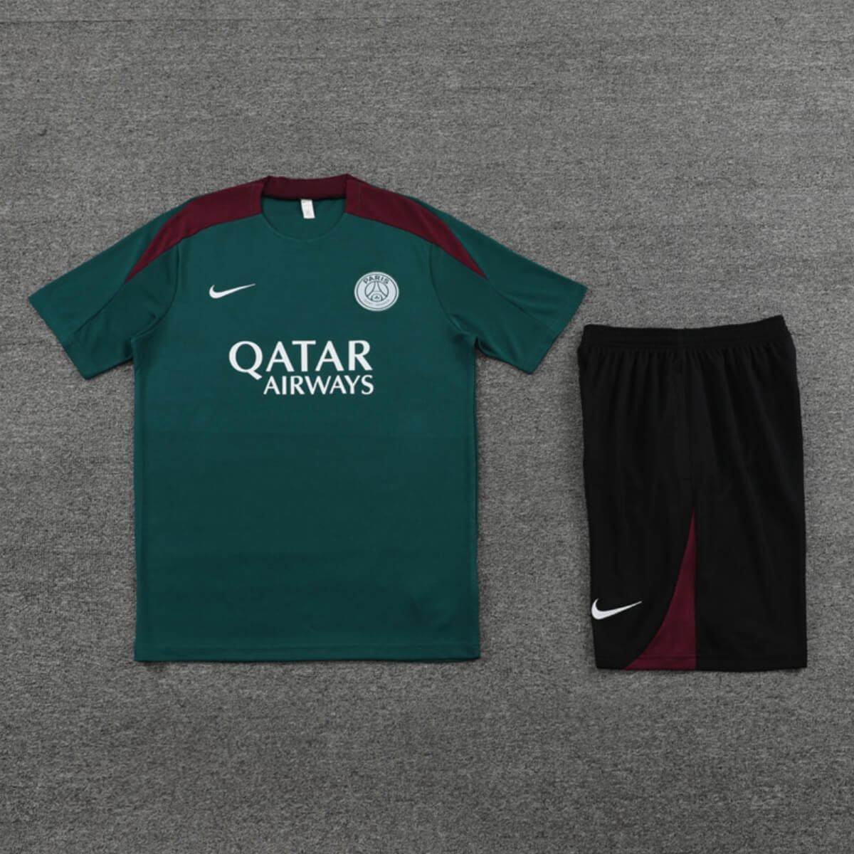 Conjunto PSG Treino Camisa e Short Verde 2024/25