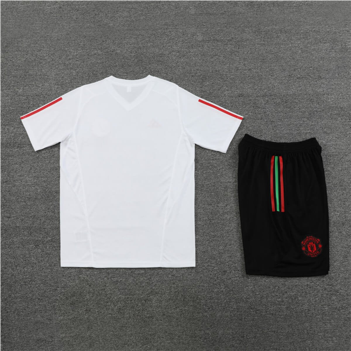 Conjunto Manchester United Treino Camisa e Short Branco 2023/24