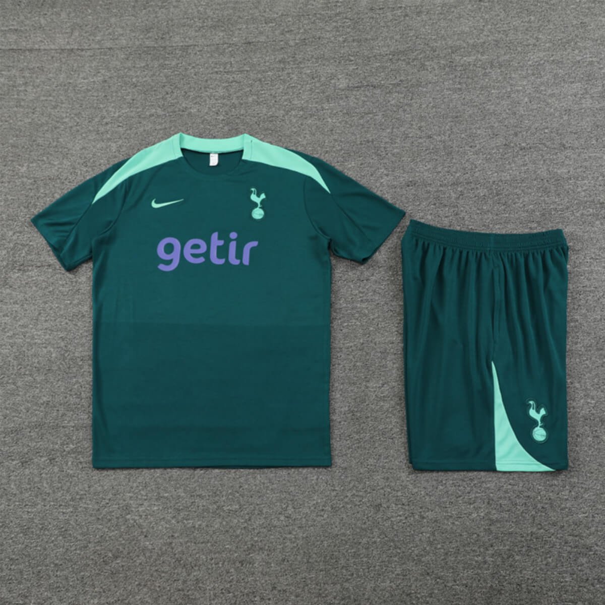Kit Short e Camisa Tottenham Treino Verde 202/25