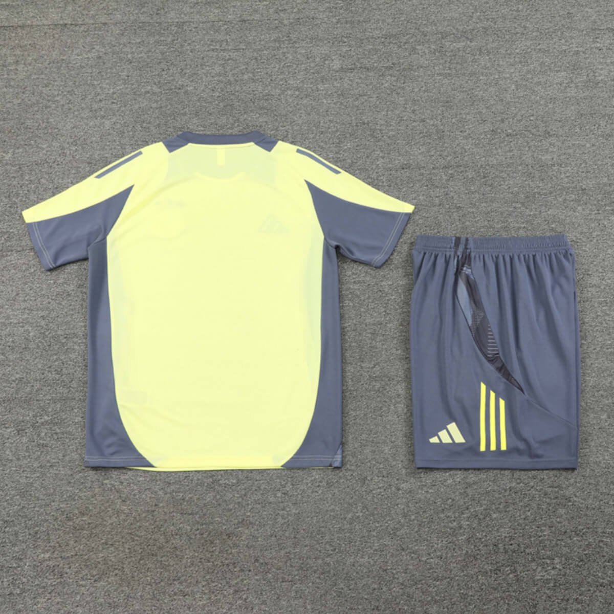 Kit Short e Camisa AFC Ajax Treino Amarelo 2024/25
