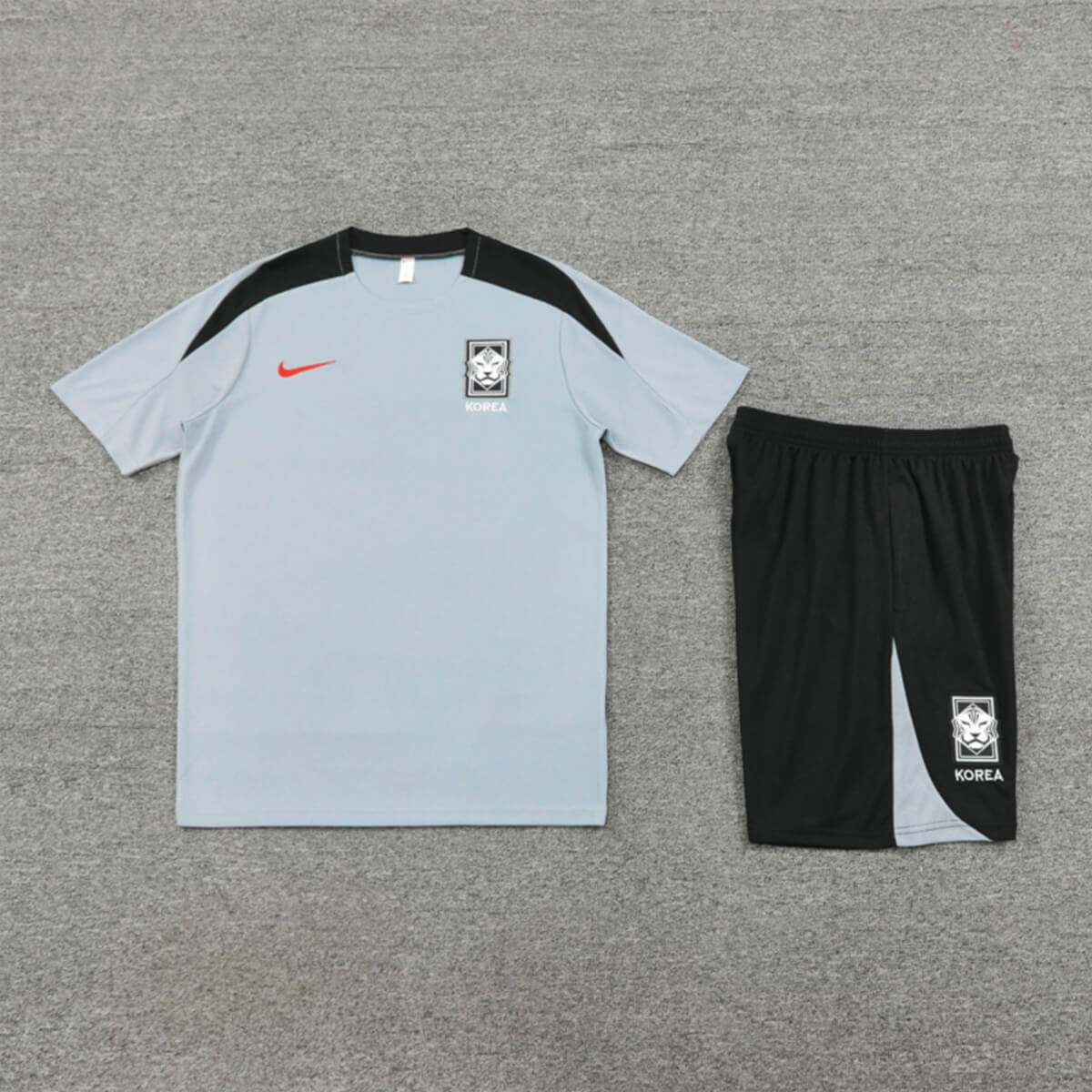 Kit Short e Camisa Tigres UNL Treino Cinza/Preto 2024/25