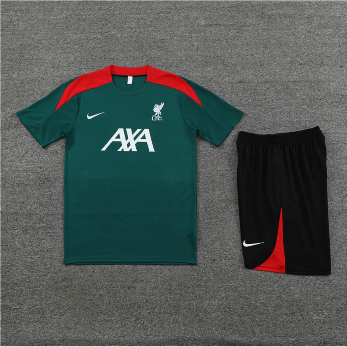 Conjunto Liverpool Treino Camisa e Short Verde 2024/25