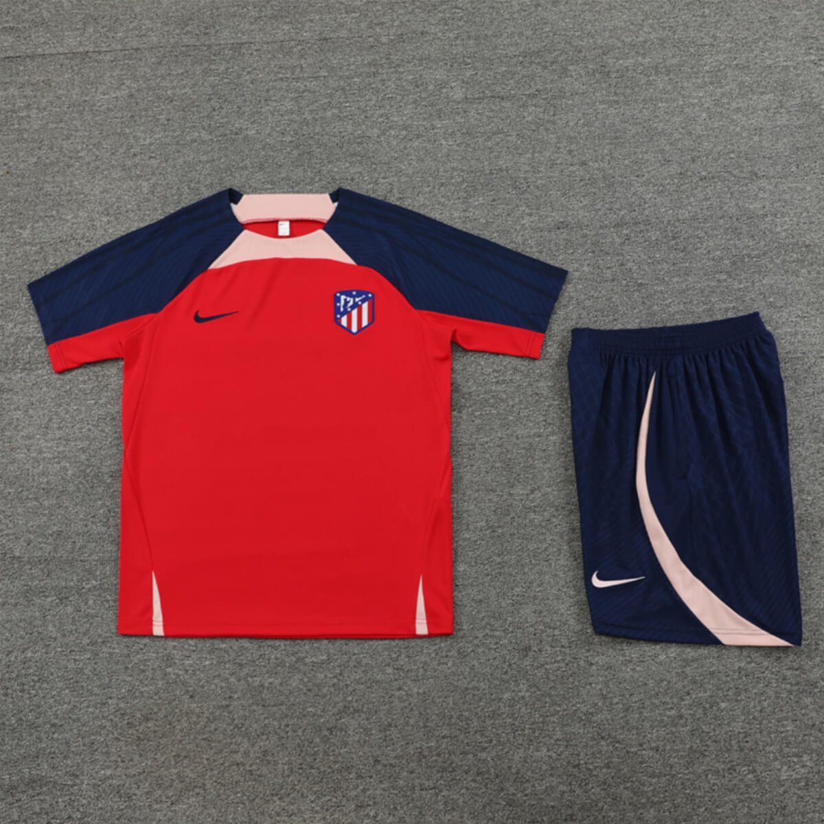 Kit Short e Camisa Atlético de Madrid Treino Vermelho 2023/24