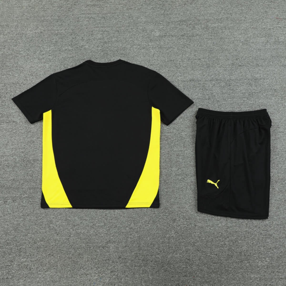 Kit Short e Camisa Borussia Dortmund Treino Preto 2024/25