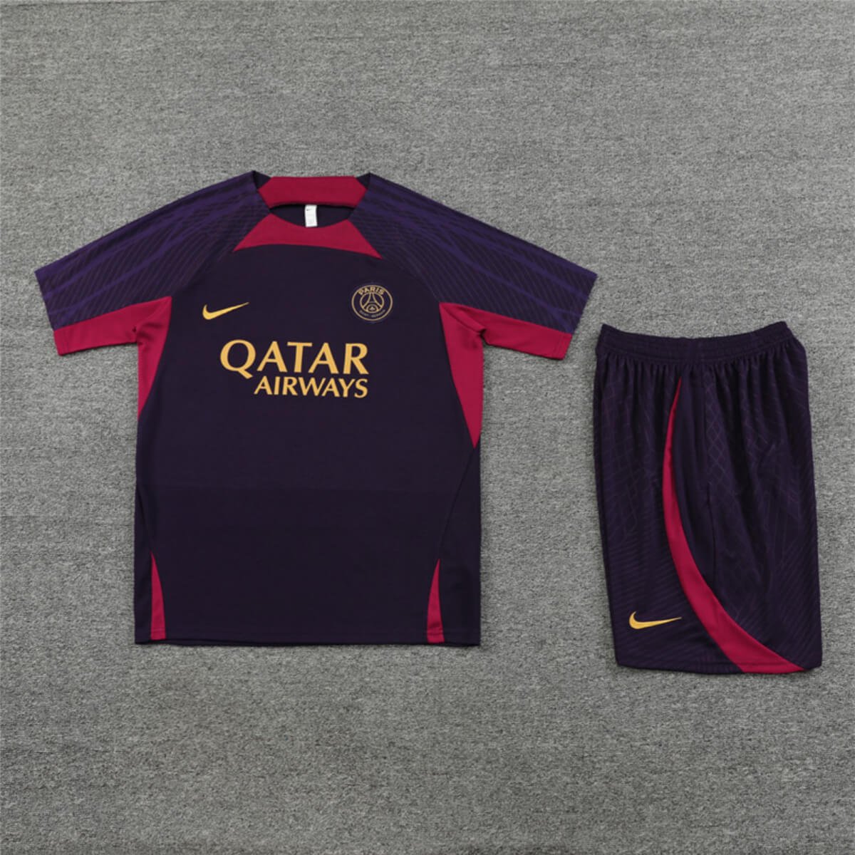 Conjunto PSG Treino Camisa e Short Vinho/Roxo 2023/24