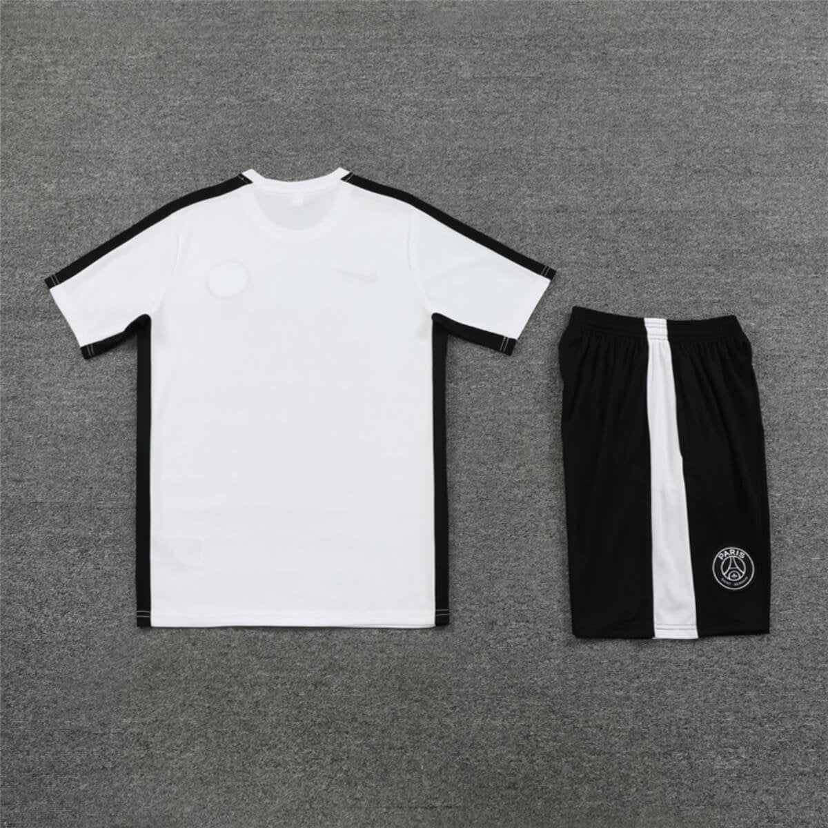 Conjunto PSG Treino Camisa e Short Branco 2023/24