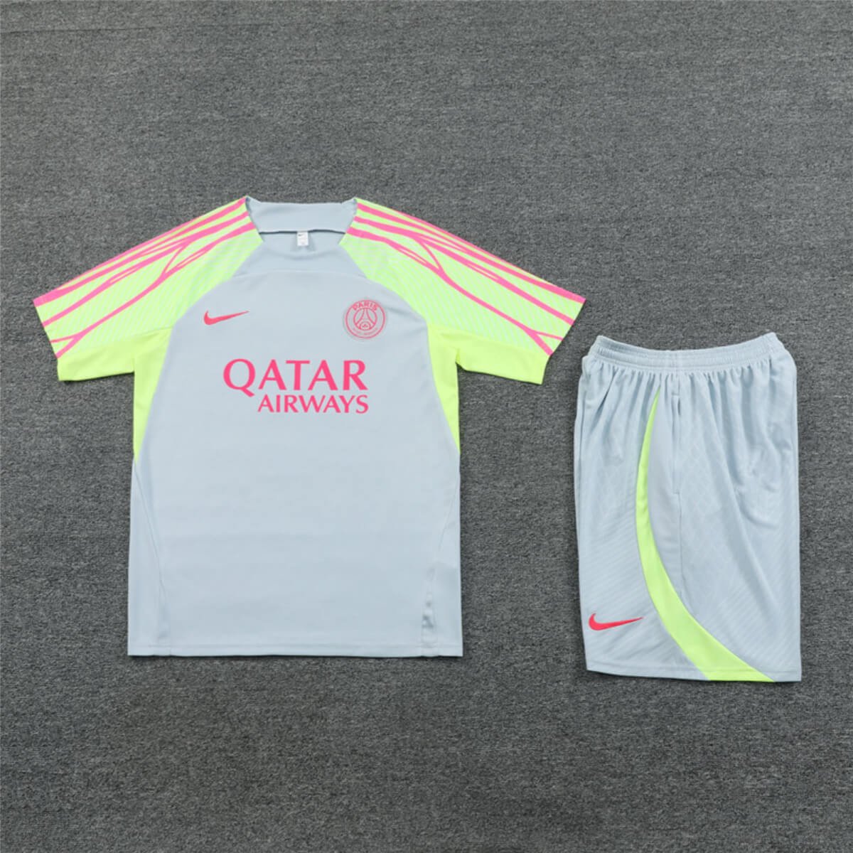 Conjunto PSG Treino Camisa e Short Cinza/Verde 2023/24