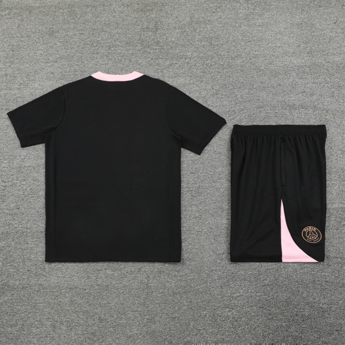Conjunto PSG Treino Camisa e Short Preta Rosa Jordan 2024/25
