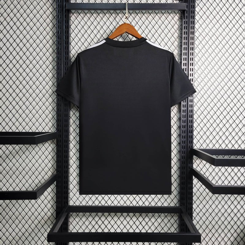 {{ product_title }} – Camisa de Futebol Oficial