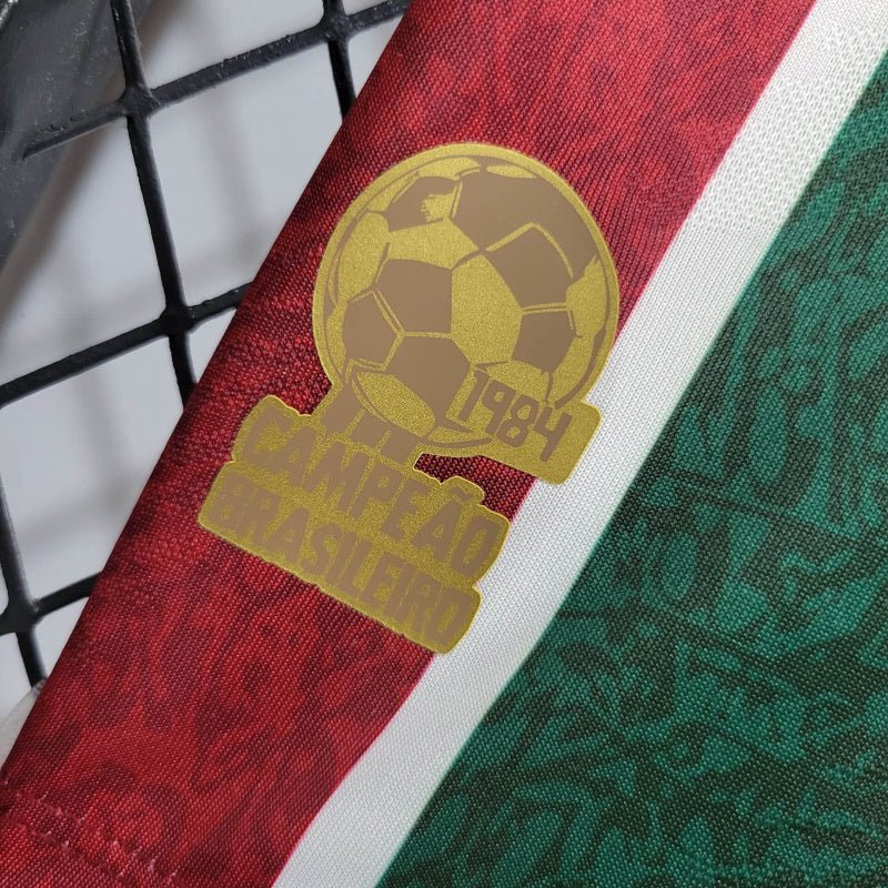 {{ product_title }} – Camisa de Futebol Oficial