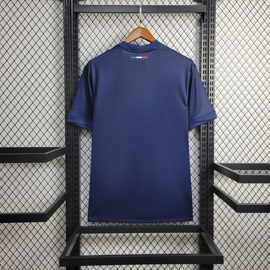 {{ product_title }} – Camisa de Futebol Oficial