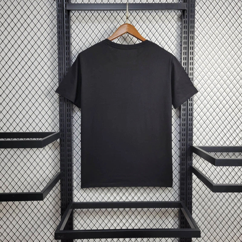 {{ product_title }} – Camisa de Futebol Oficial