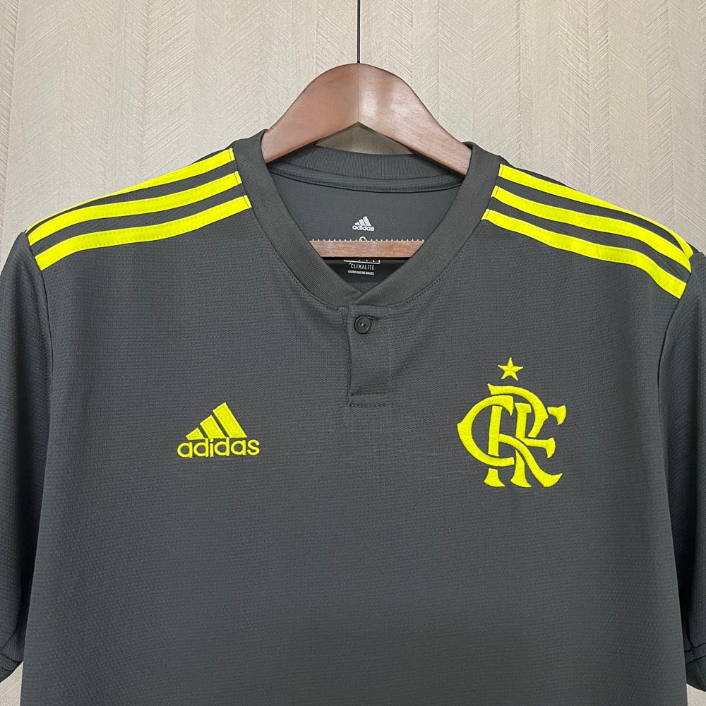 {{ product_title }} – Camisa de Futebol Oficial