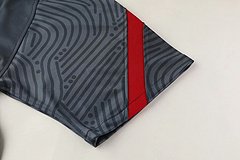 Kit Camisa + Short Liverpool Preto Treino 21/22