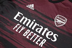 Kit Camisa + Short Arsenal Treino Vermelho 21/22
